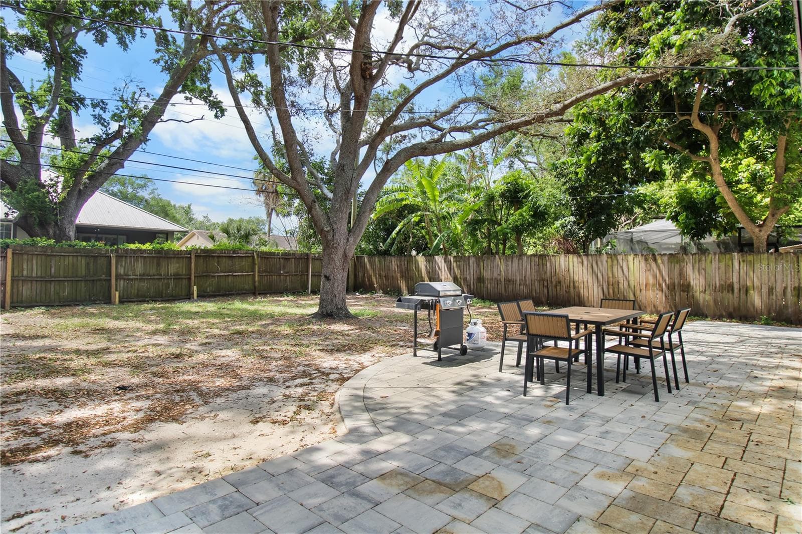 Half Duplex at 3050 MEADOW LAKE AVE, LARGO, photo 19 of 38