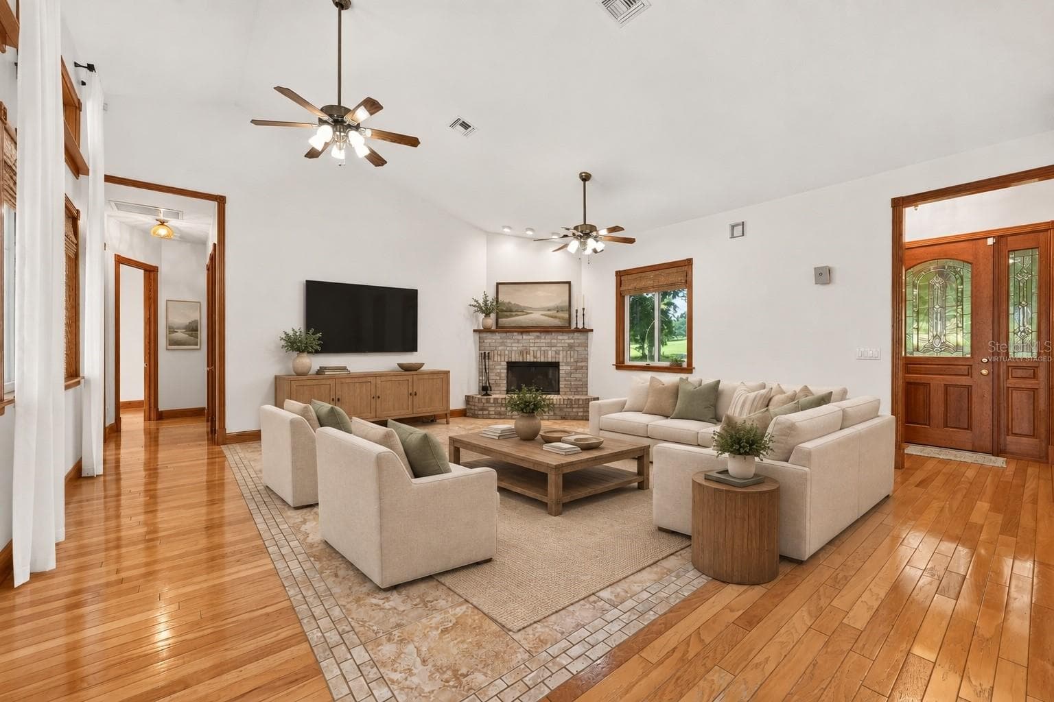 This image has been virtually staged. - 20035 S BUCKHILL RD, CLERMONT