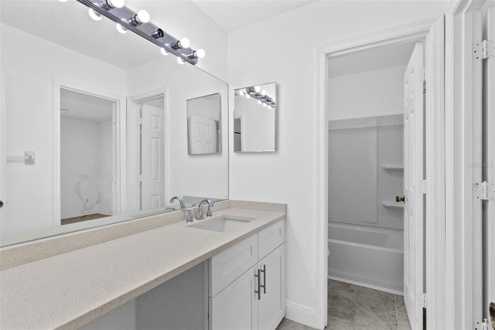Condominium at 6267 WHISPERING WAY #119, ORLANDO, photo 3 of 28