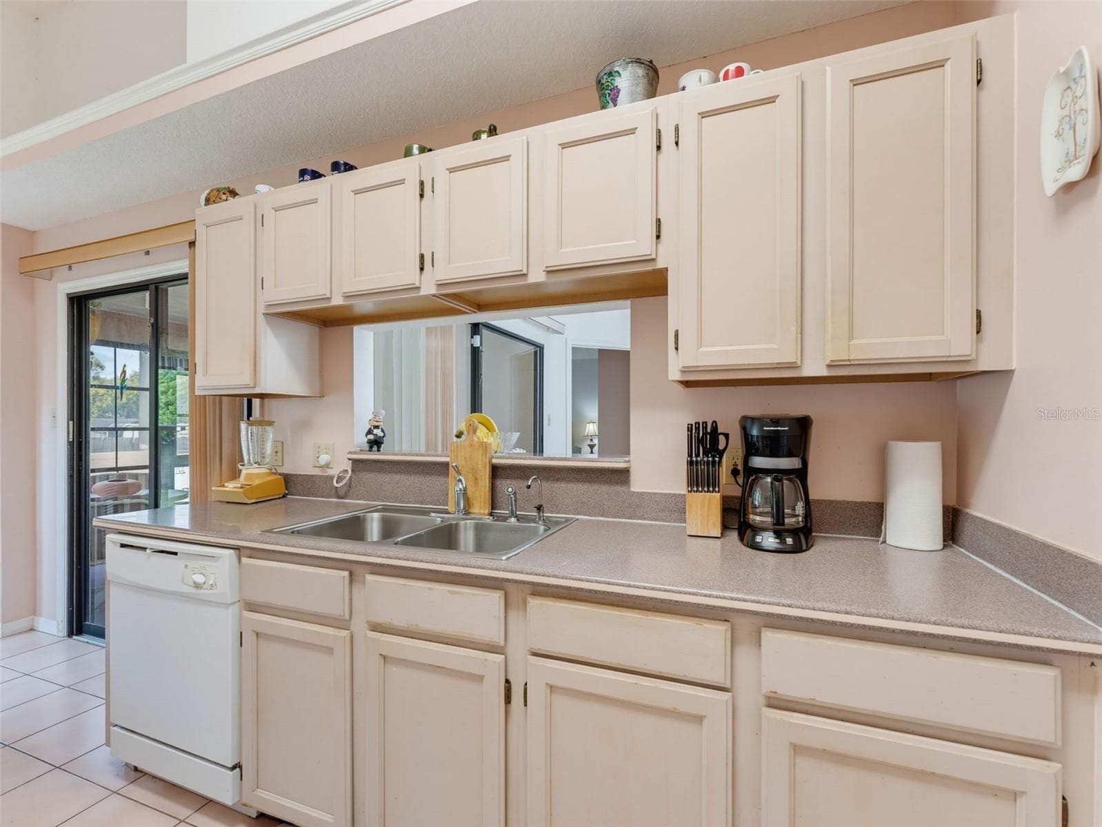 Single Family Residence at 6303 EGRET DR, LAKELAND, photo 14 of 52