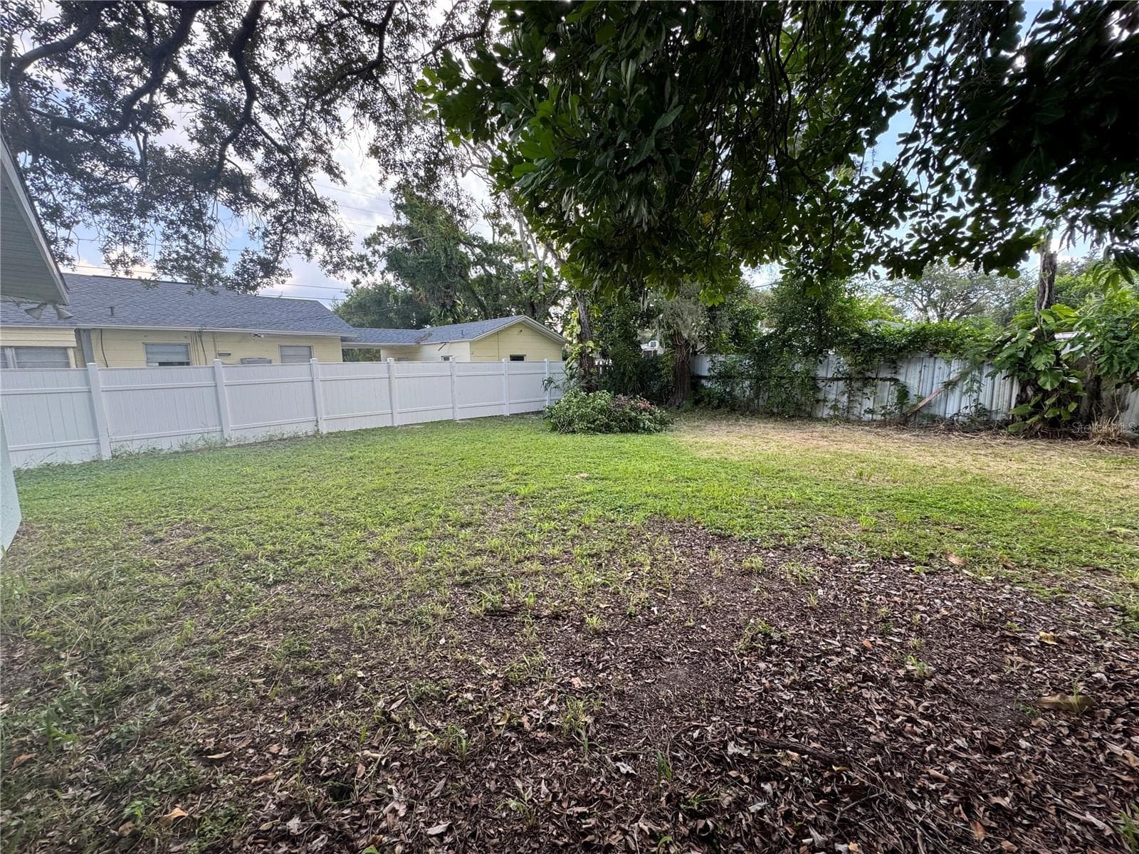 Single Family Residence at 1493 CLEVELAND ST, CLEARWATER, photo 3 of 74