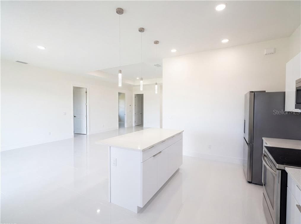 Single Family Residence at 2726 NW 41ST PL, CAPE CORAL, photo 11 of 23