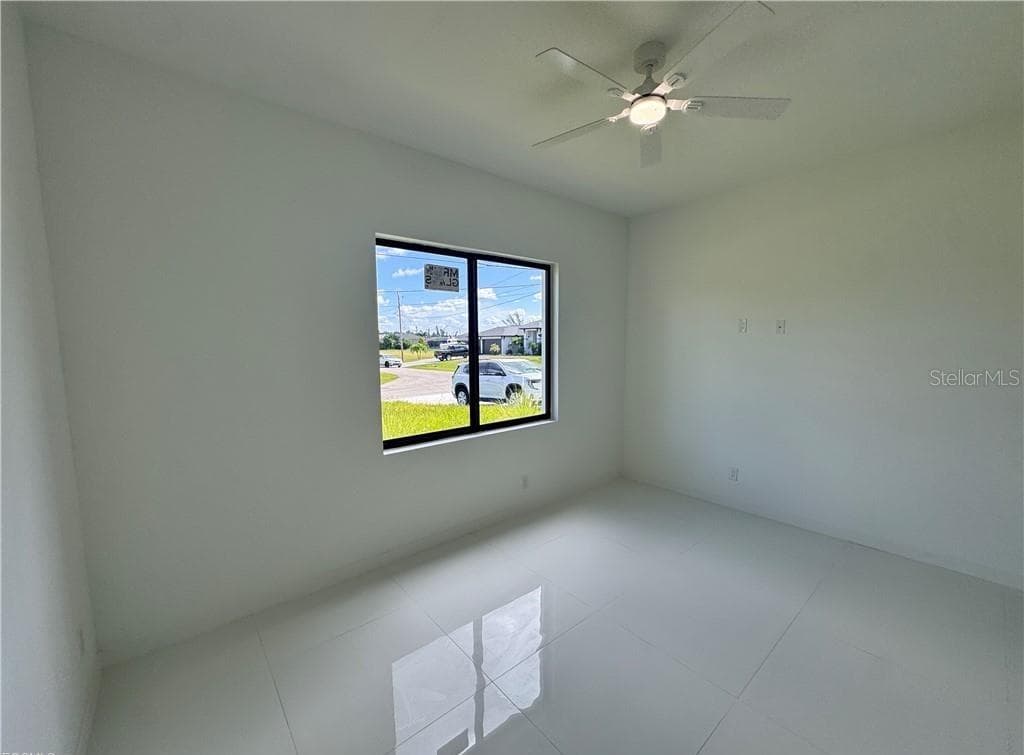 Single Family Residence at 2726 NW 41ST PL, CAPE CORAL, photo 12 of 23