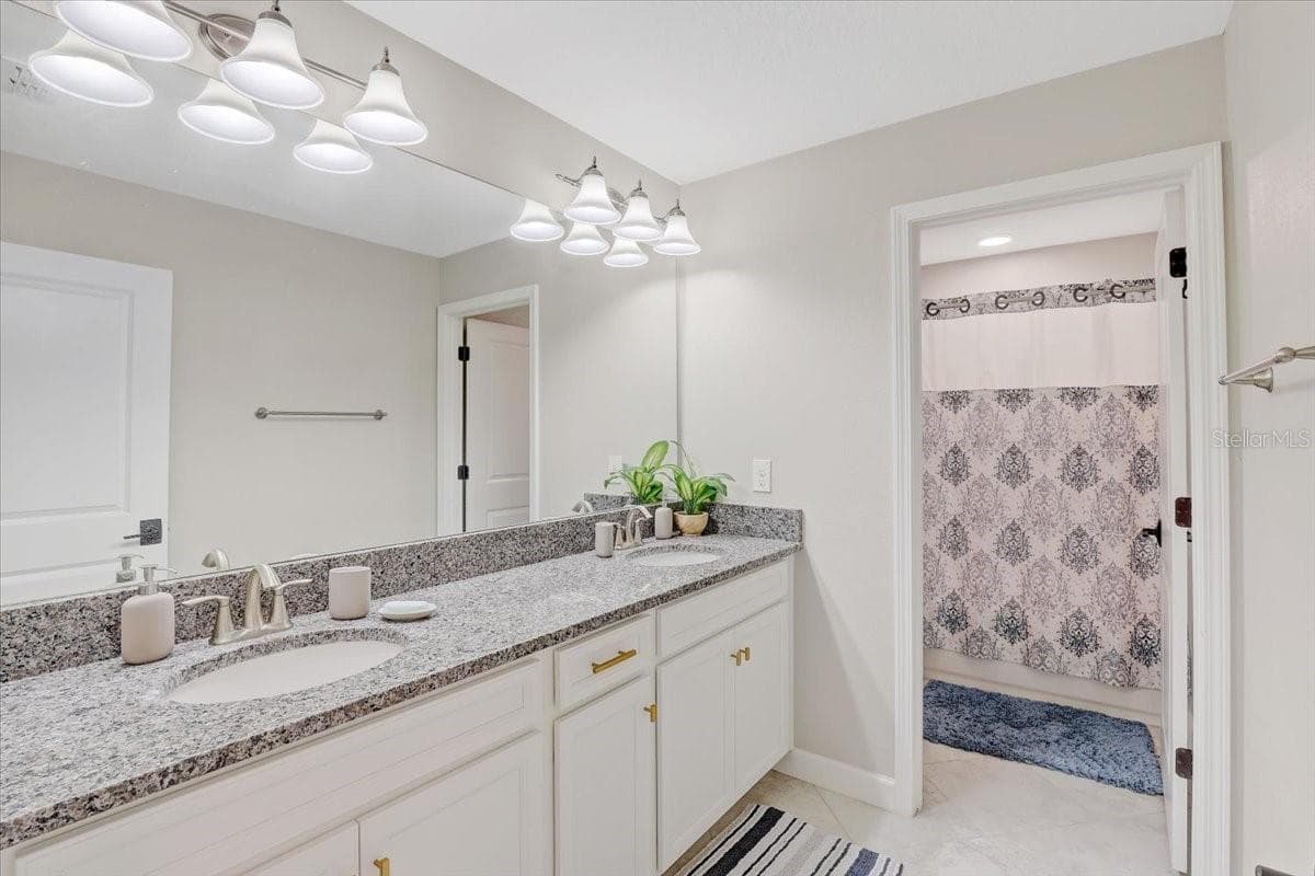 Single Family Residence at 7205 WASH ISLAND DR, SUN CITY CENTER, photo 30 of 63
