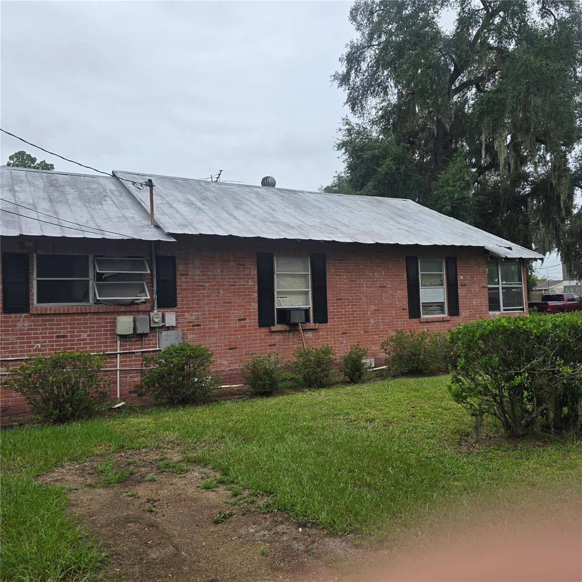 Single Family Residence at 1801 W GRANFIELD AVE, PLANT CITY, photo 5 of 14