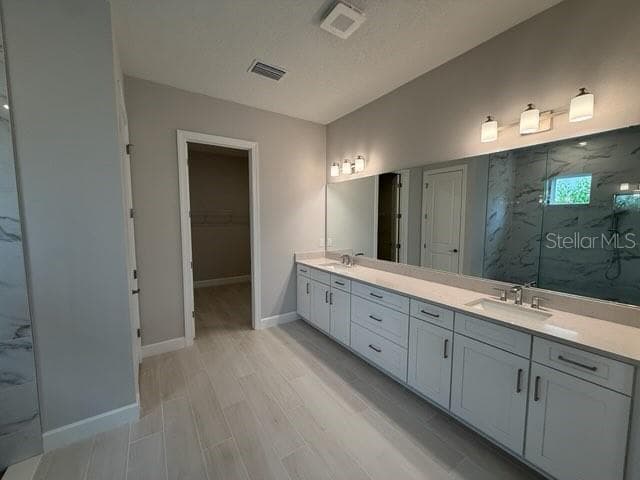 Single Family Residence at 8208 SUMMER NIGHT RD, SARASOTA, photo 17 of 23