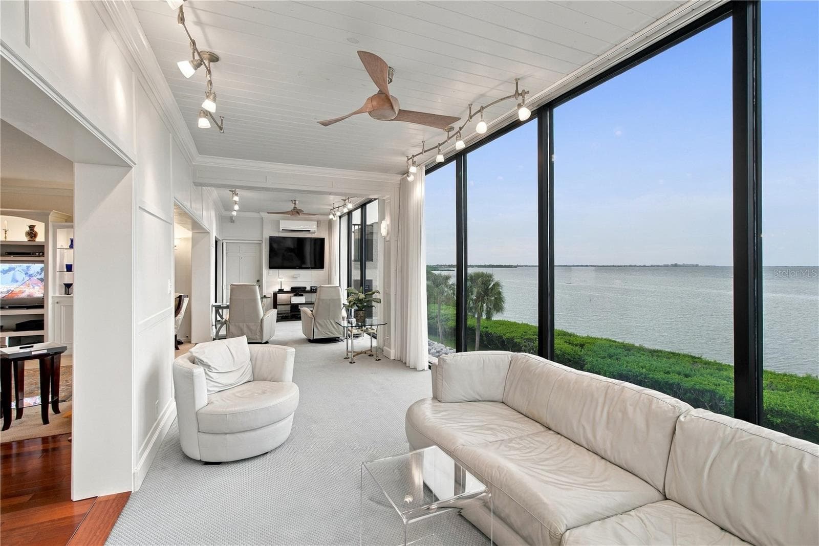 Hurricane Impact Windows - 4565 BAY CLUB DR #27, BRADENTON
