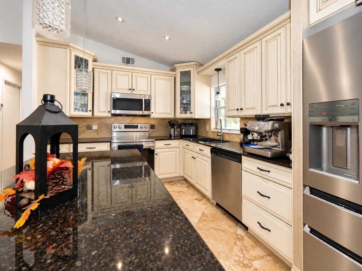 Single Family Residence at 2710 WILLOW OAK RD, MULBERRY, photo 11 of 23