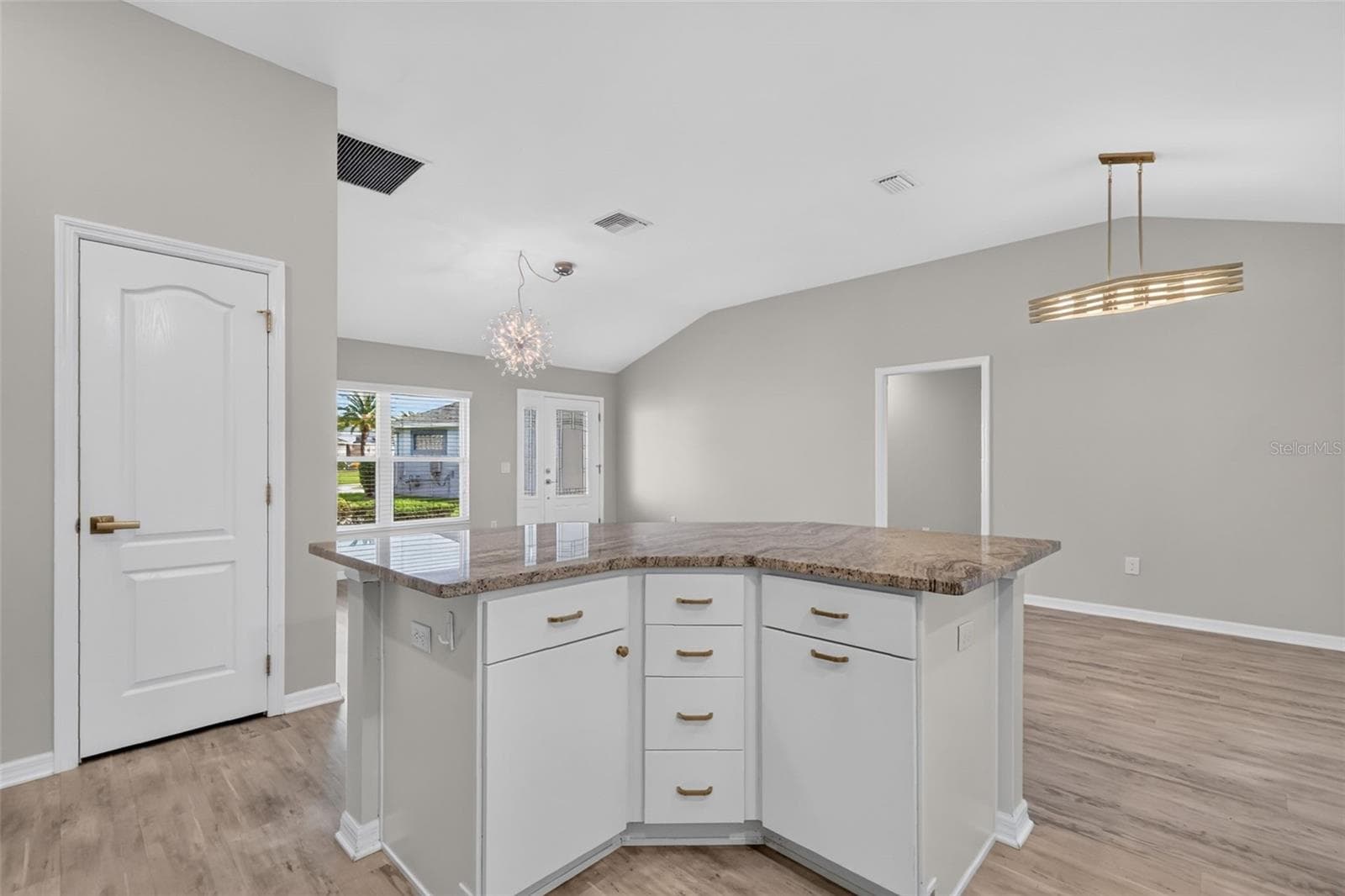Kitchen - 3254 ZIPPERER WAY, THE VILLAGES