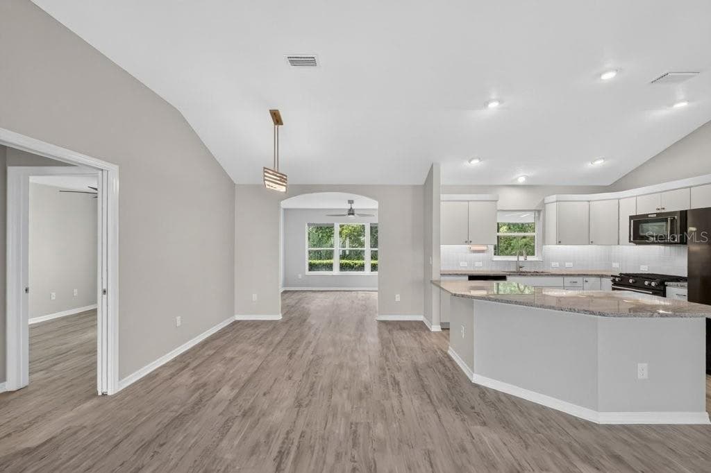 Kitchen and Dining Room - 3254 ZIPPERER WAY, THE VILLAGES