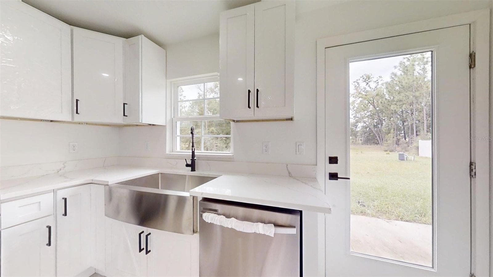 Single Family Residence at 15086 SE 93RD AVE, SUMMERFIELD, photo 14 of 34