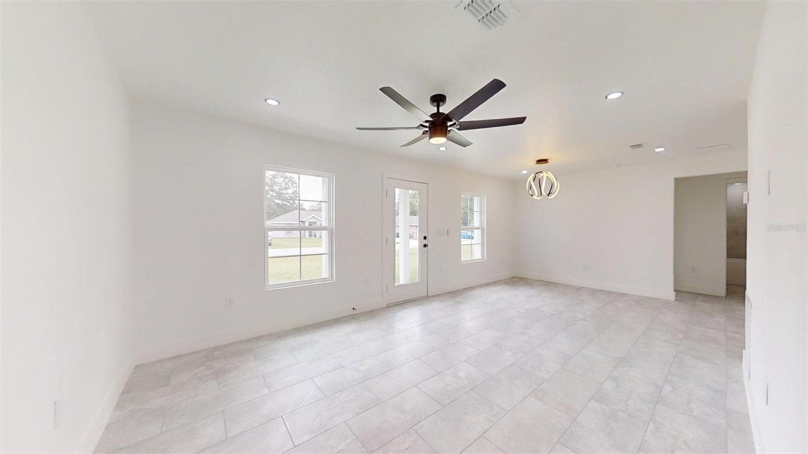 Single Family Residence at 15086 SE 93RD AVE, SUMMERFIELD, photo 28 of 34
