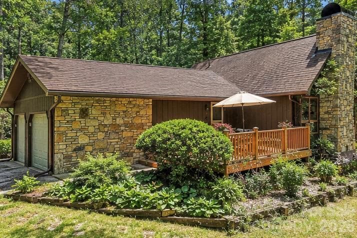 Single Family Residence at Hendersonville, photo 5 of 51