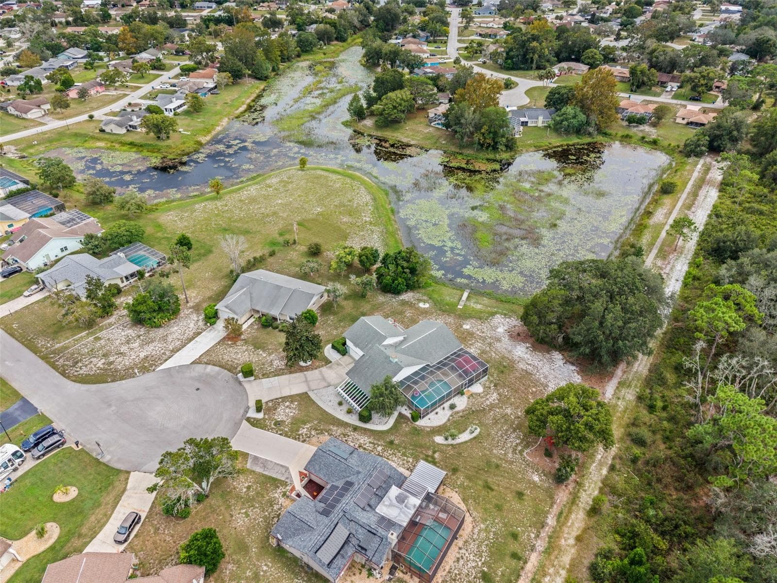Single Family Residence at 8328 DUNNELLON RD, WEEKI WACHEE, photo 3 of 73