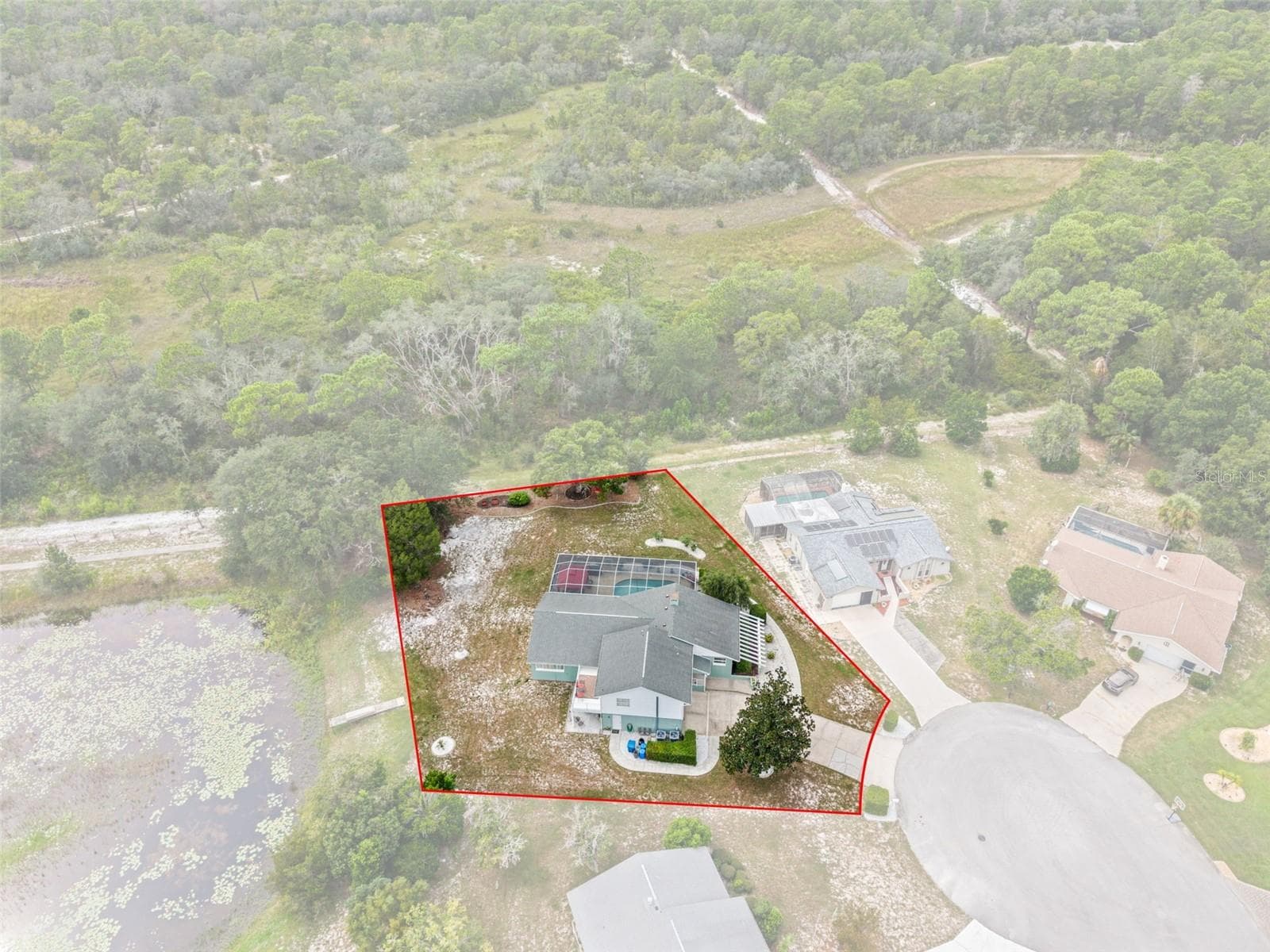 Single Family Residence at 8328 DUNNELLON RD, WEEKI WACHEE, photo 4 of 73