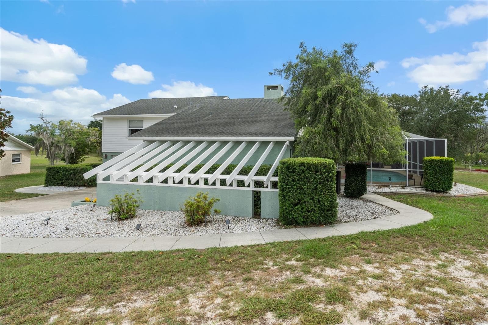 Single Family Residence at 8328 DUNNELLON RD, WEEKI WACHEE, photo 11 of 73