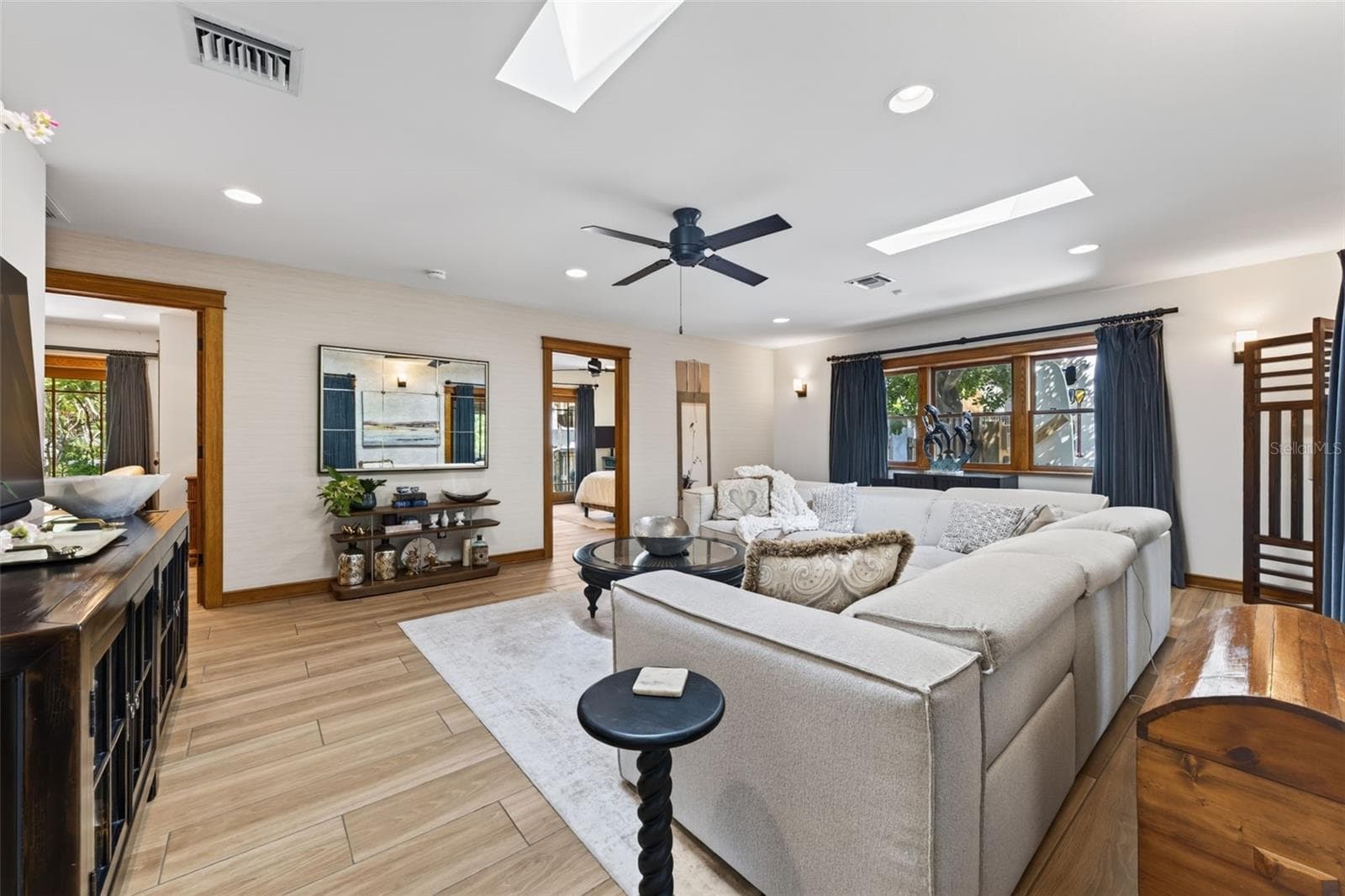 Single Family Residence at 511 SOUTH DR, ANNA MARIA, photo 59 of 87