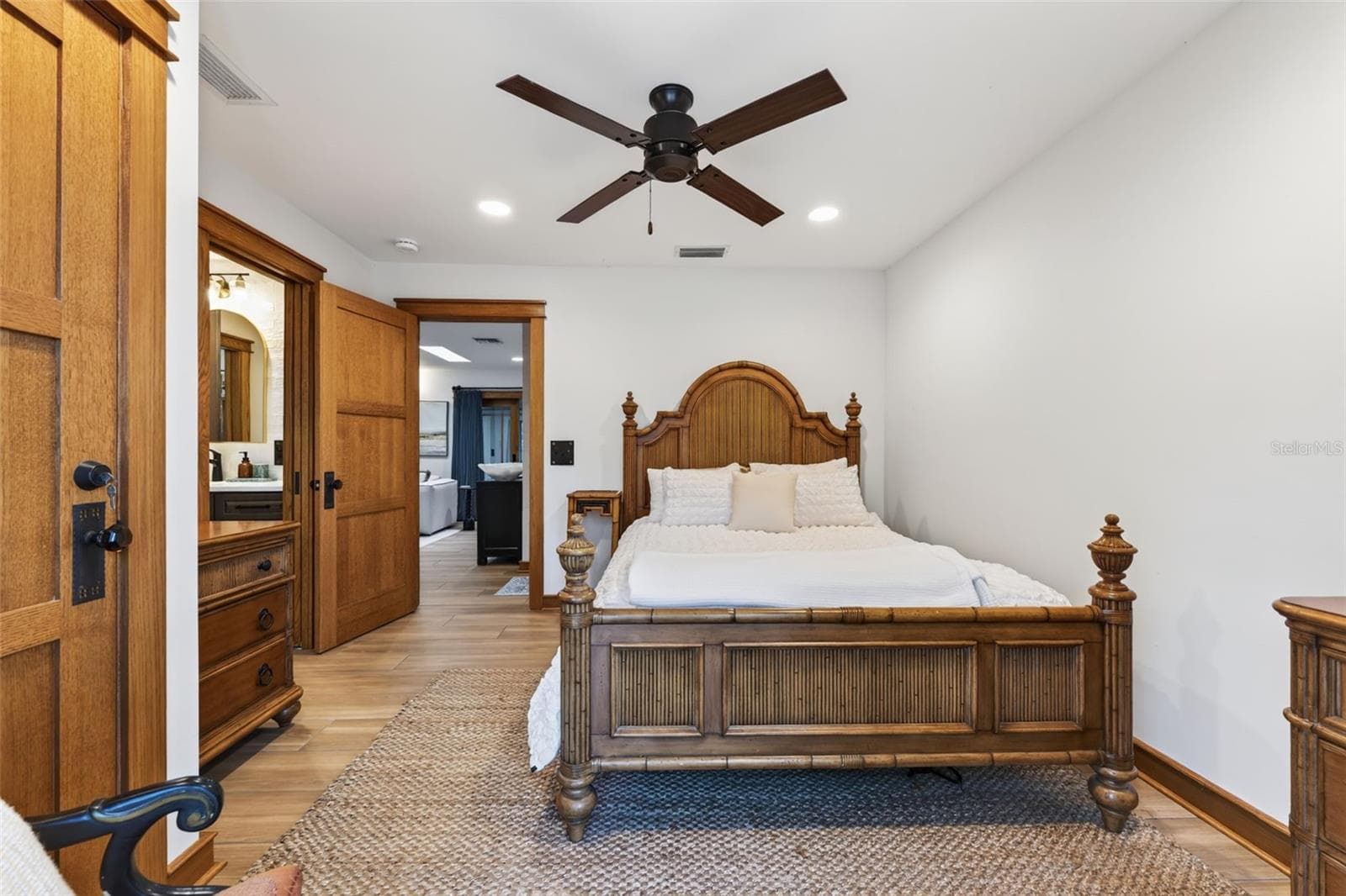 Single Family Residence at 511 SOUTH DR, ANNA MARIA, photo 61 of 87