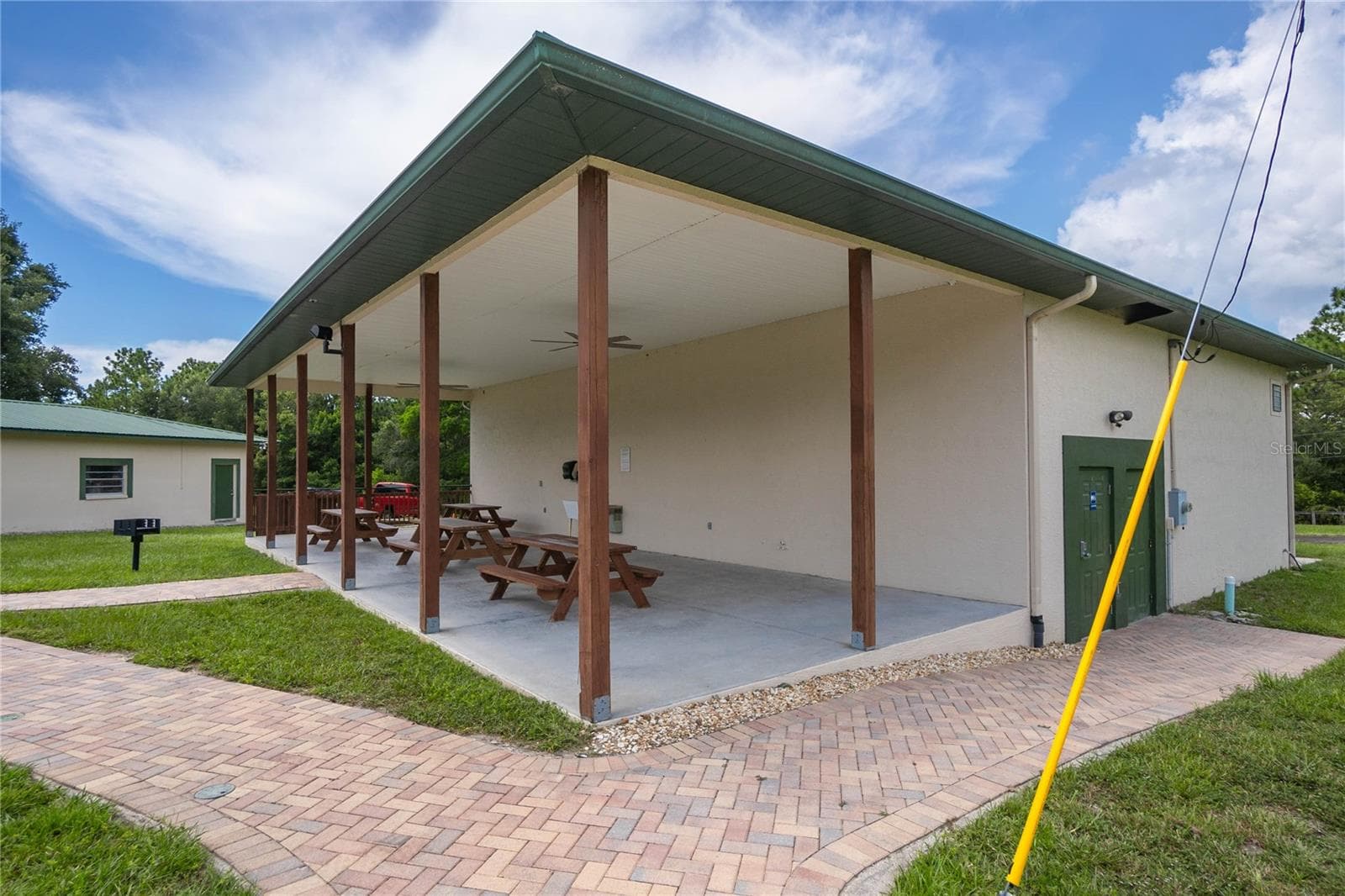 Pine Ridge Community - 3856 W Birds Nest DR, BEVERLYHILLS FL 34465, Beverly Hills