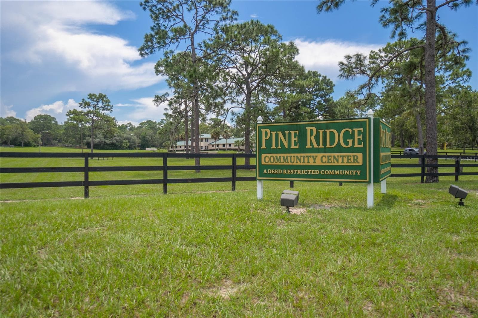 Pine Ridge Community - 3856 W Birds Nest DR, BEVERLYHILLS FL 34465, Beverly Hills