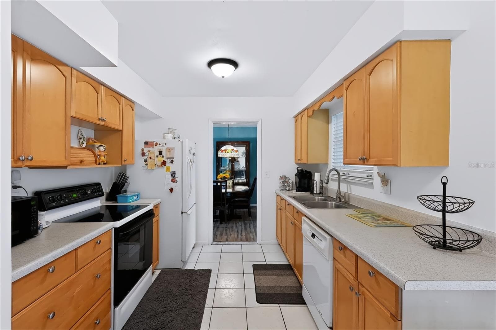 Single Family Residence at 1491 HUNT LN, CLEARWATER, photo 3 of 34