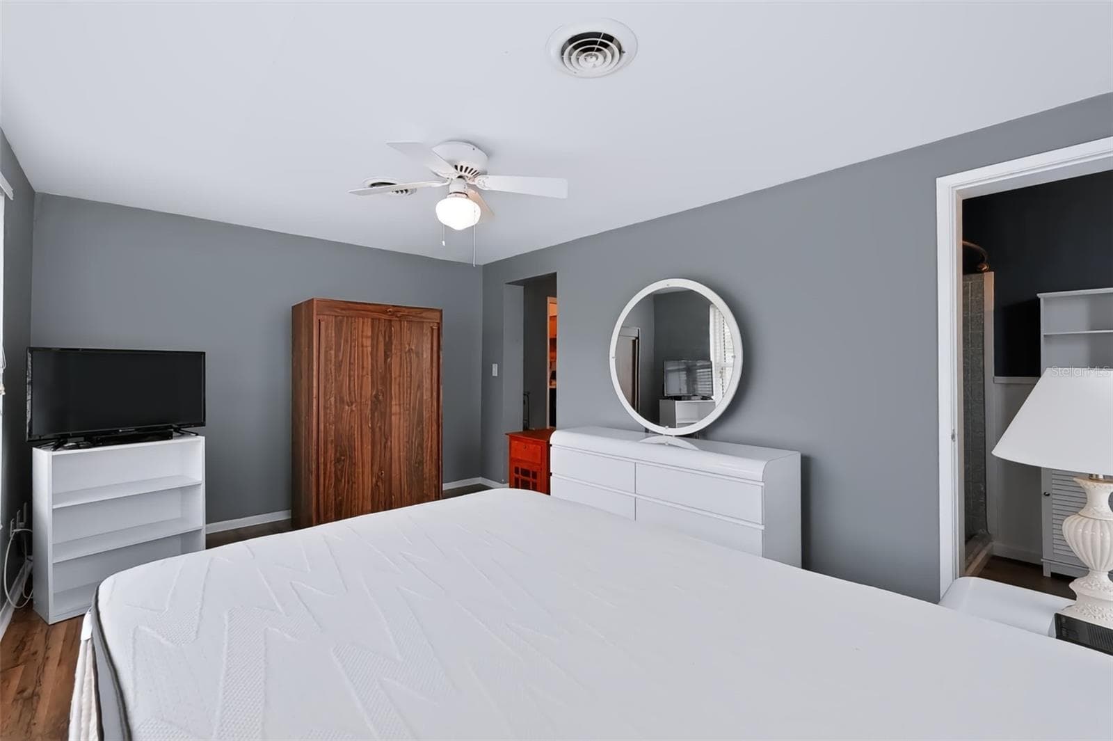 Single Family Residence at 1491 HUNT LN, CLEARWATER, photo 15 of 34