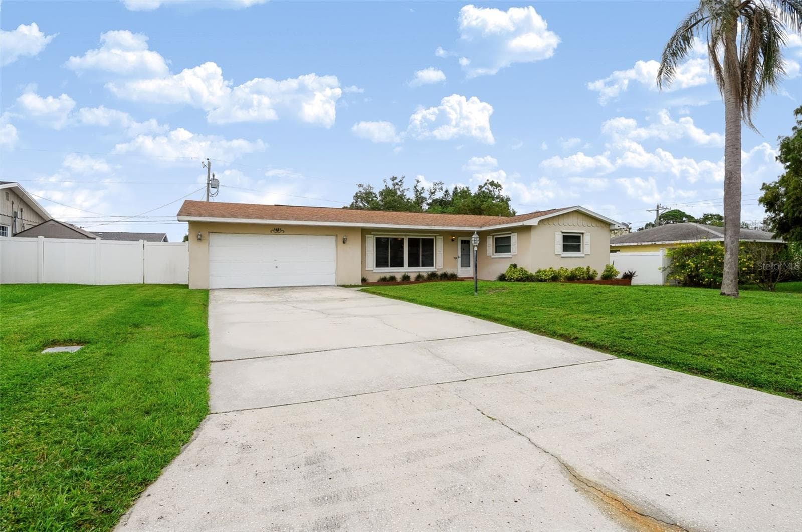 Single Family Residence at 1491 HUNT LN, CLEARWATER, photo 28 of 34