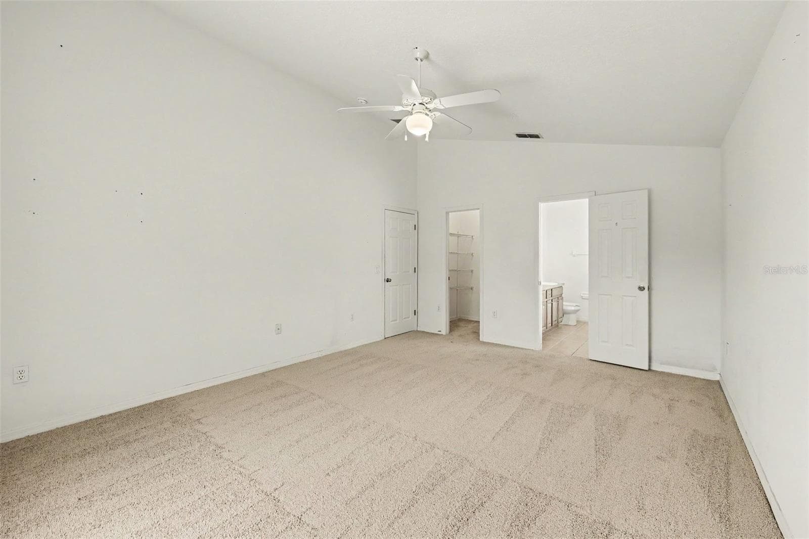 Single Family Residence at 251 KENSINGTON DR, DAVENPORT, photo 19 of 30