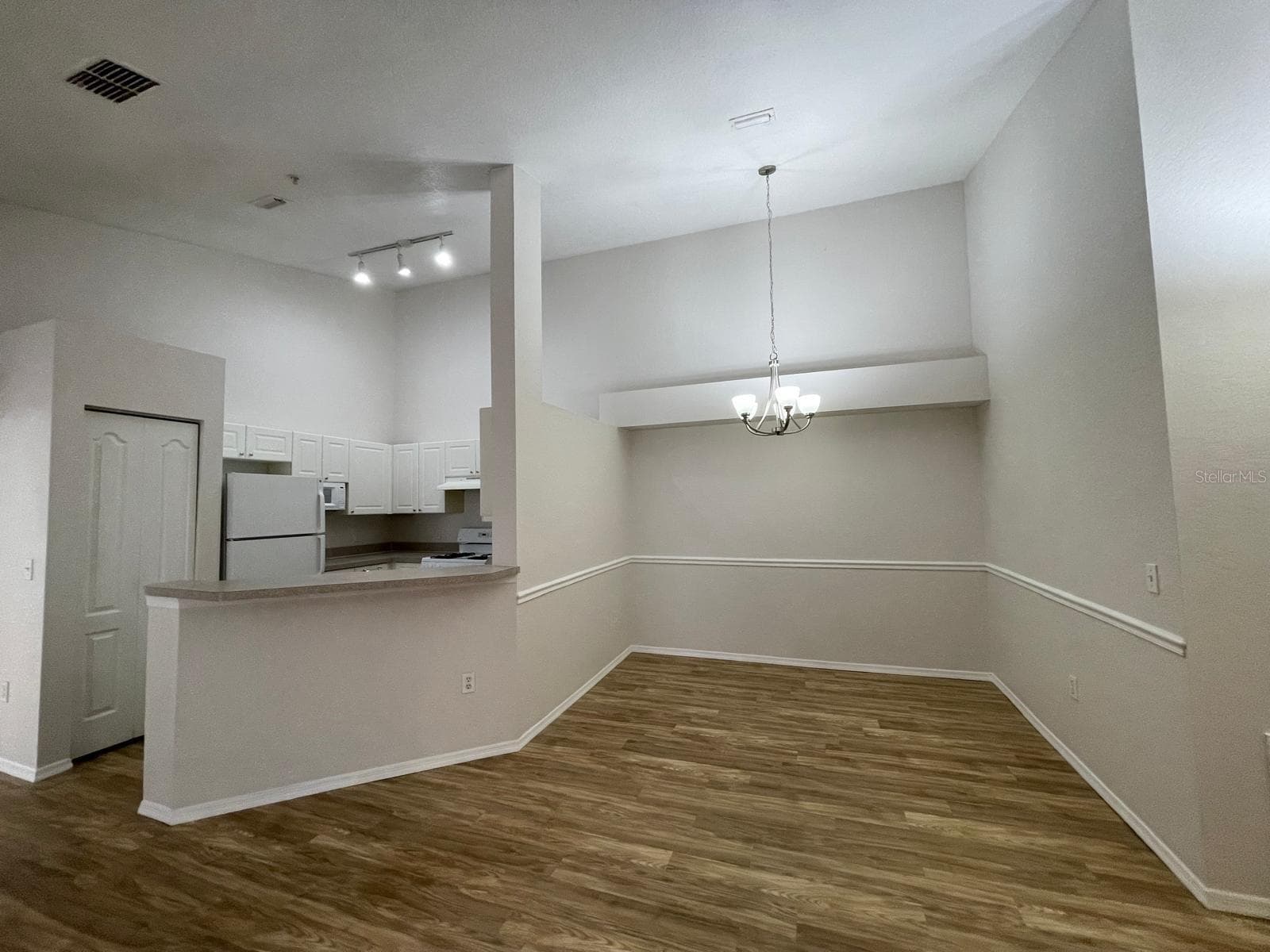 Condominium at 3313 S KIRKMAN RD #220, ORLANDO, photo 10 of 57