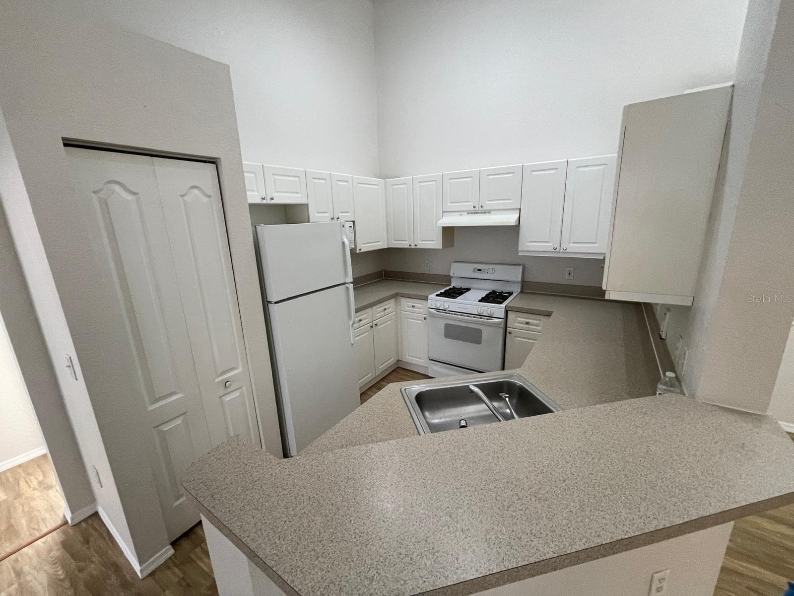 Condominium at 3313 S KIRKMAN RD #220, ORLANDO, photo 17 of 57