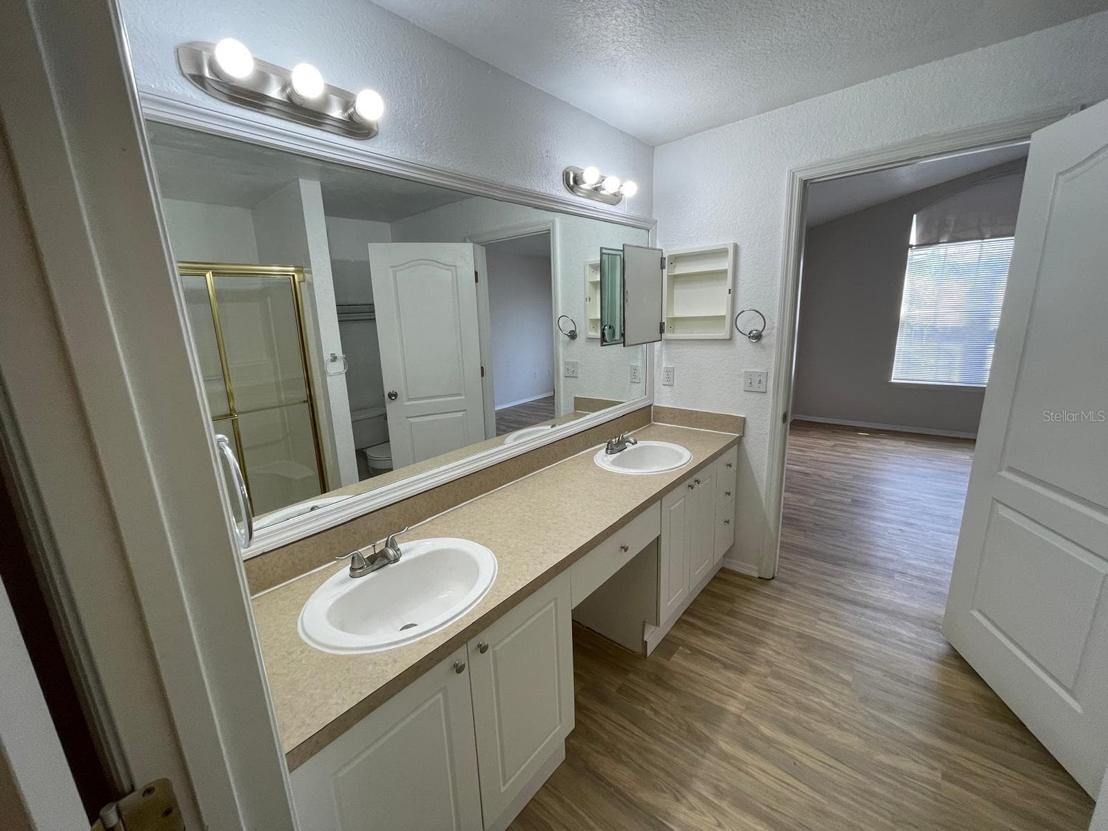 Condominium at 3313 S KIRKMAN RD #220, ORLANDO, photo 25 of 57