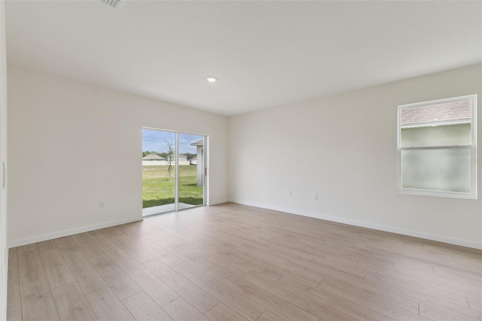 Single Family Residence at 3110 HOUSE FINCH RD, ST CLOUD, photo 5 of 67