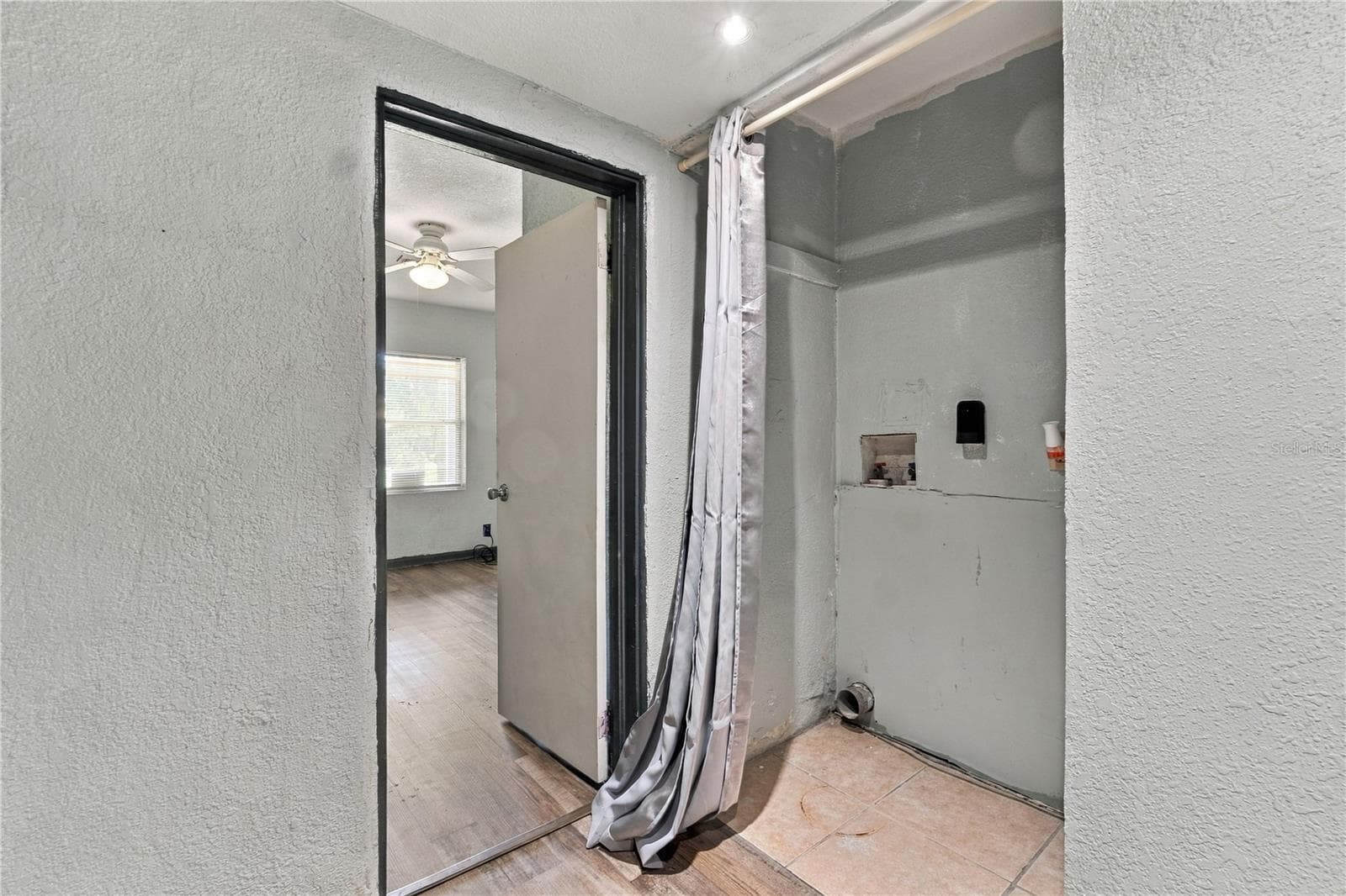 Single Family Residence at 310 GRANADA DR, WINTER PARK, photo 16 of 27