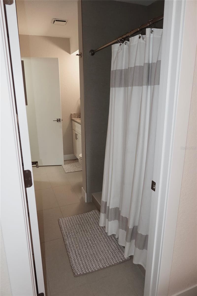 Condominium at 3708 LAKE BAYSHORE DR #K415, BRADENTON, photo 11 of 24