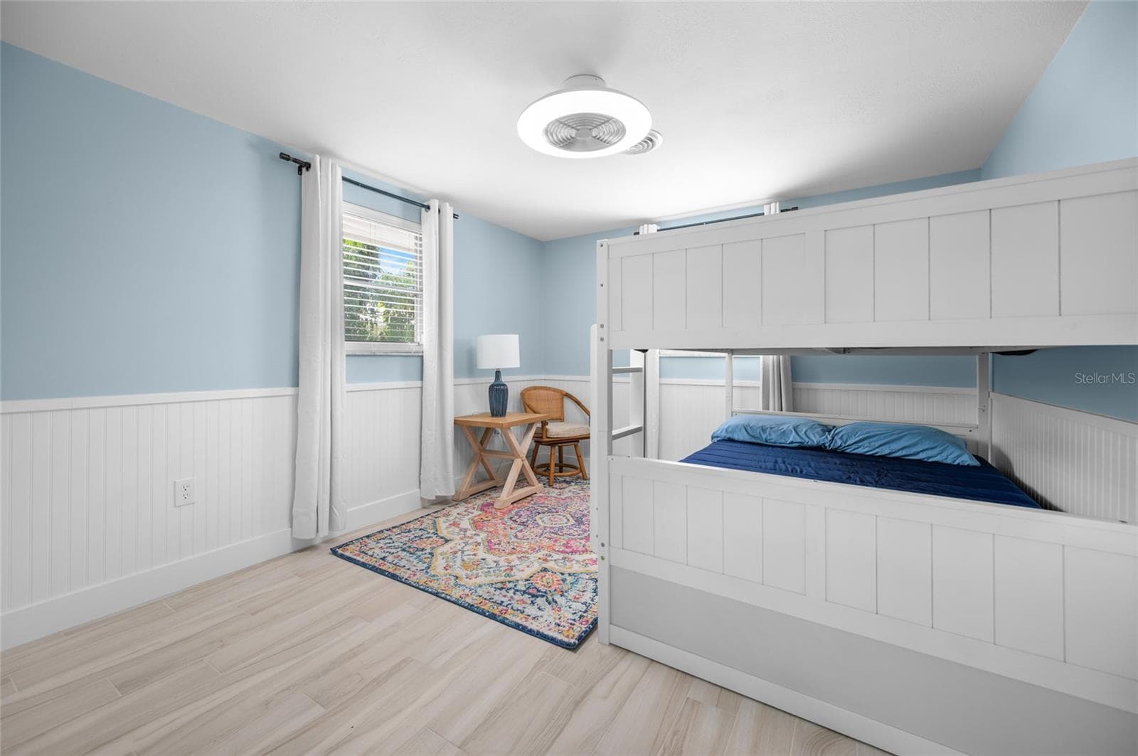 bedroom 2, sleeps up to 6 - 2111 HEASLEY RD, ENGLEWOOD