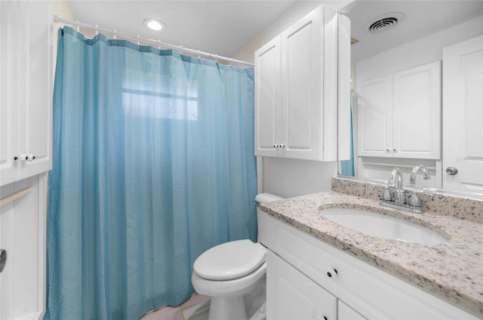 bathroom 2 - 2111 HEASLEY RD, ENGLEWOOD