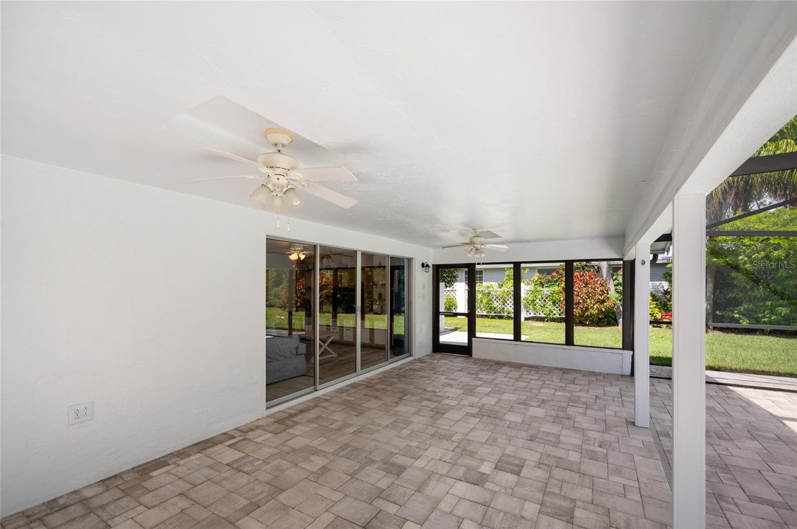 partially covered lanai - 2111 HEASLEY RD, ENGLEWOOD