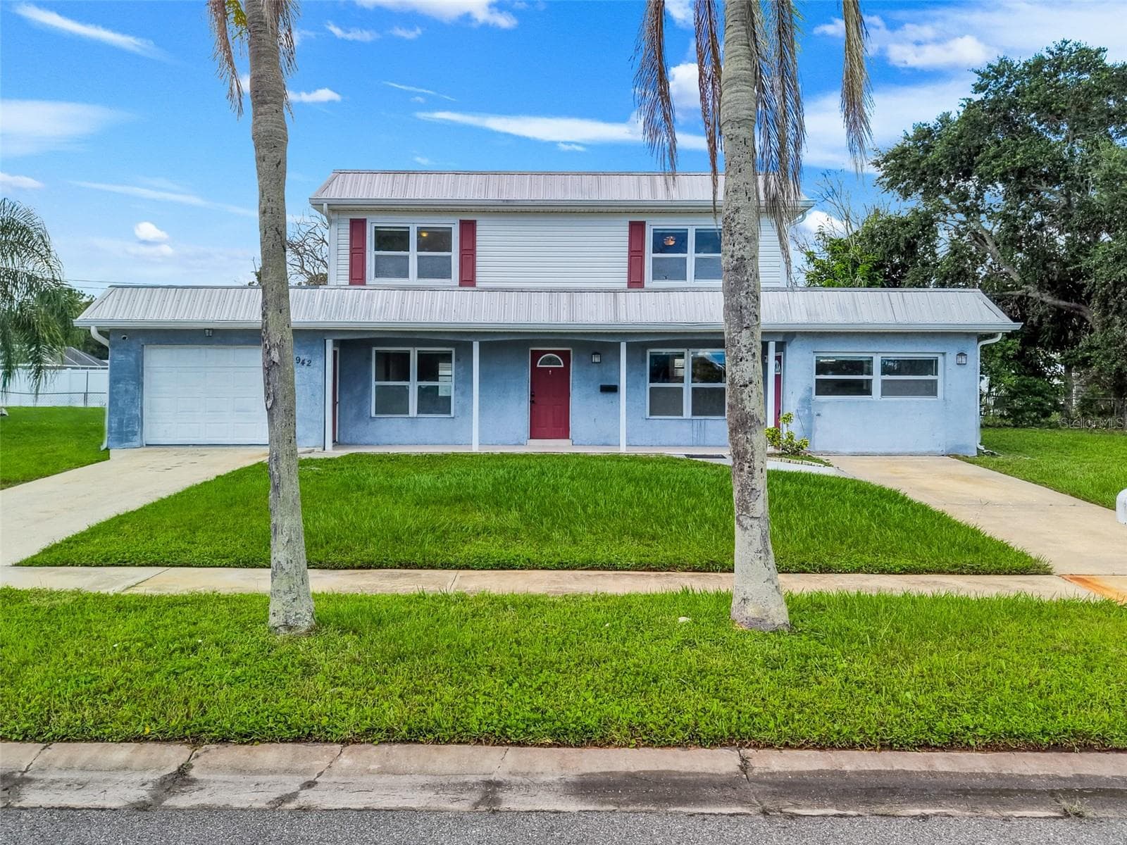 Single Family Residence at 942 CHACE LN NE, PALM BAY, photo 2 of 32