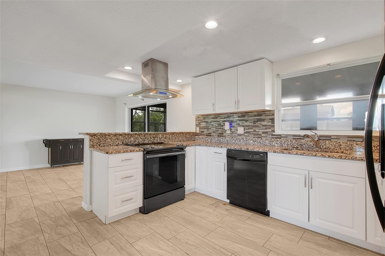 Single Family Residence at 942 CHACE LN NE, PALM BAY, photo 7 of 32