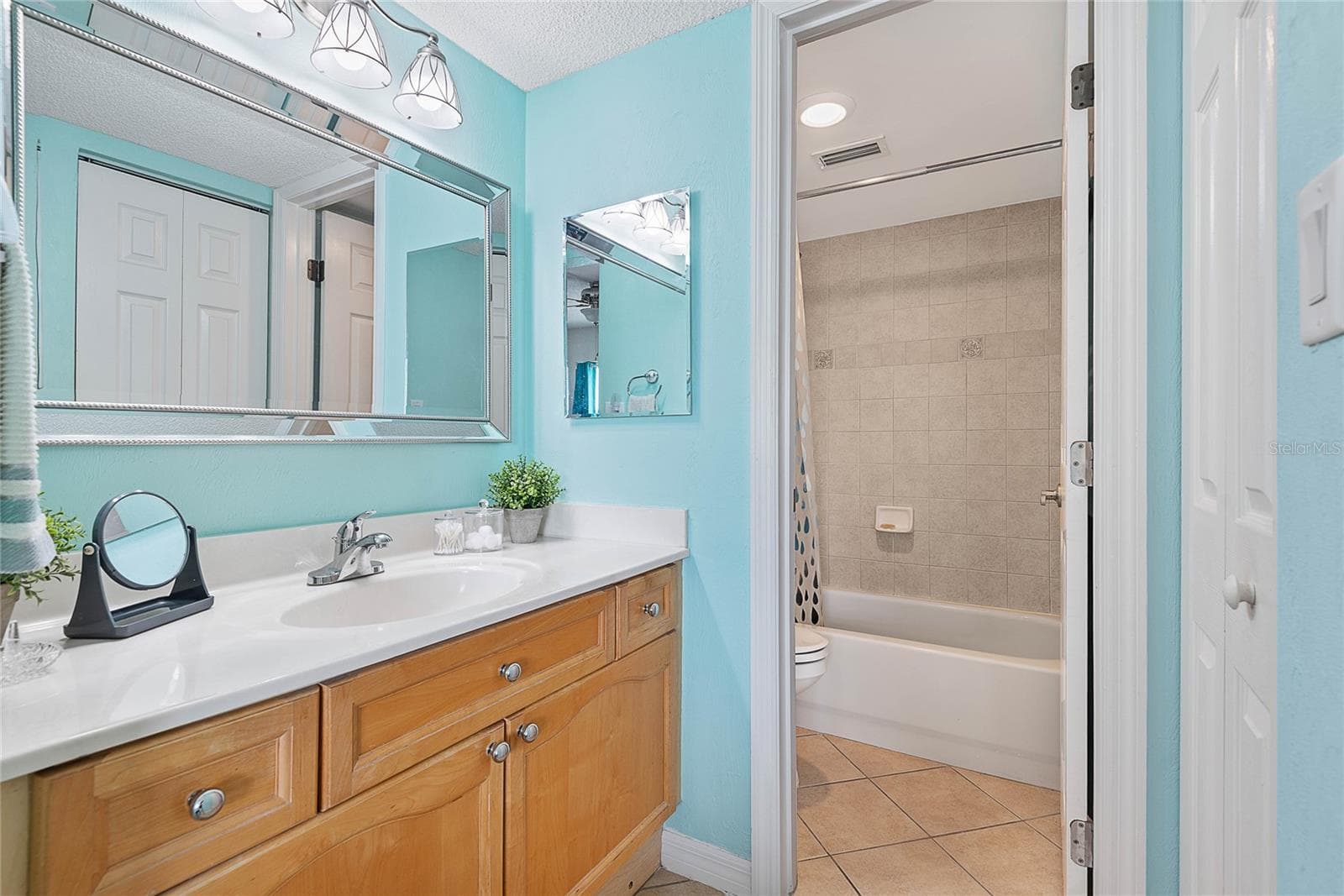 Condominium at 145 N HALIFAX AVE #310, DAYTONA BEACH, photo 16 of 33