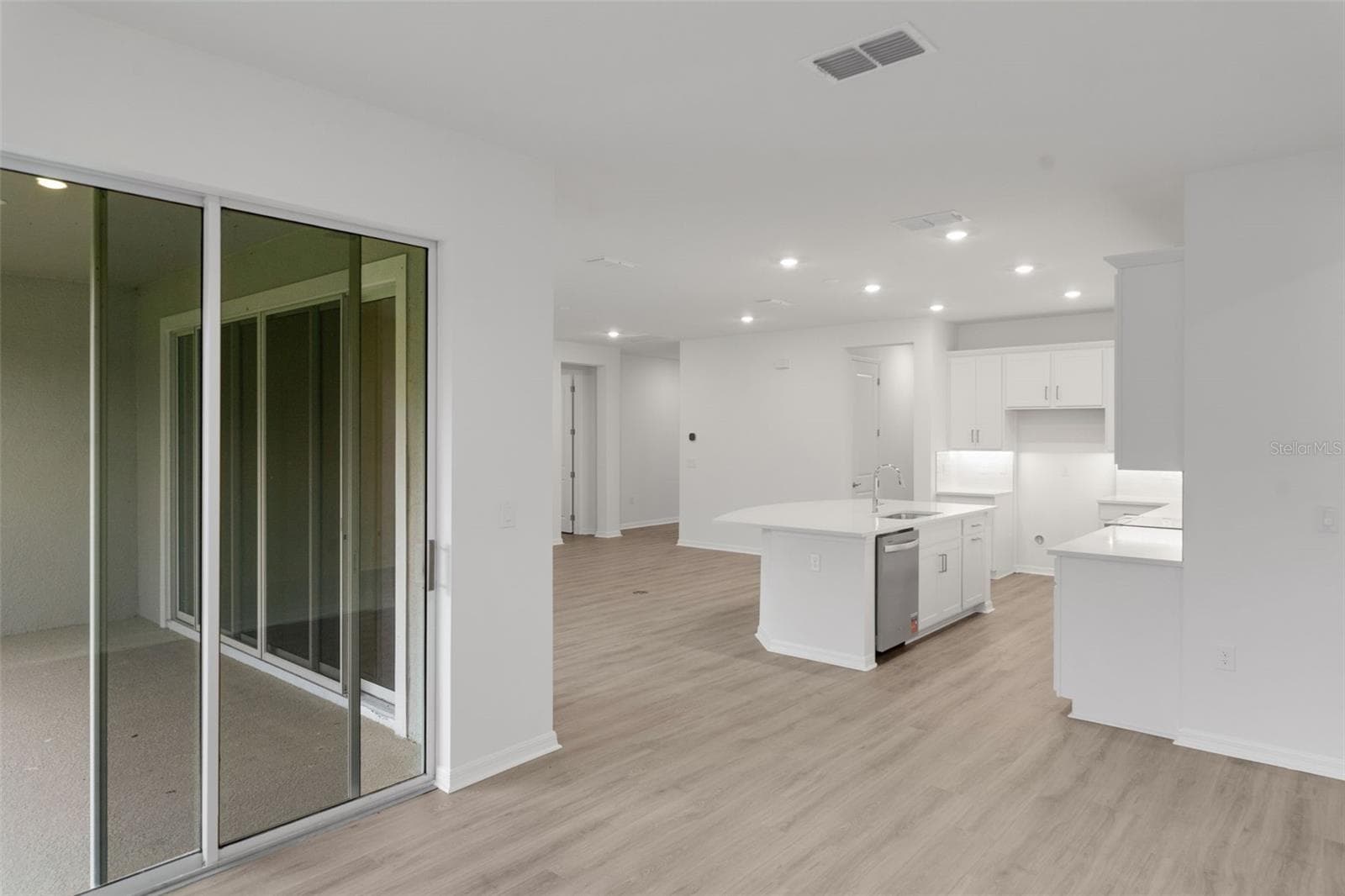 Single Family Residence at 17572 VALLEYWOOD PKWY, LAND O LAKES, photo 20 of 57