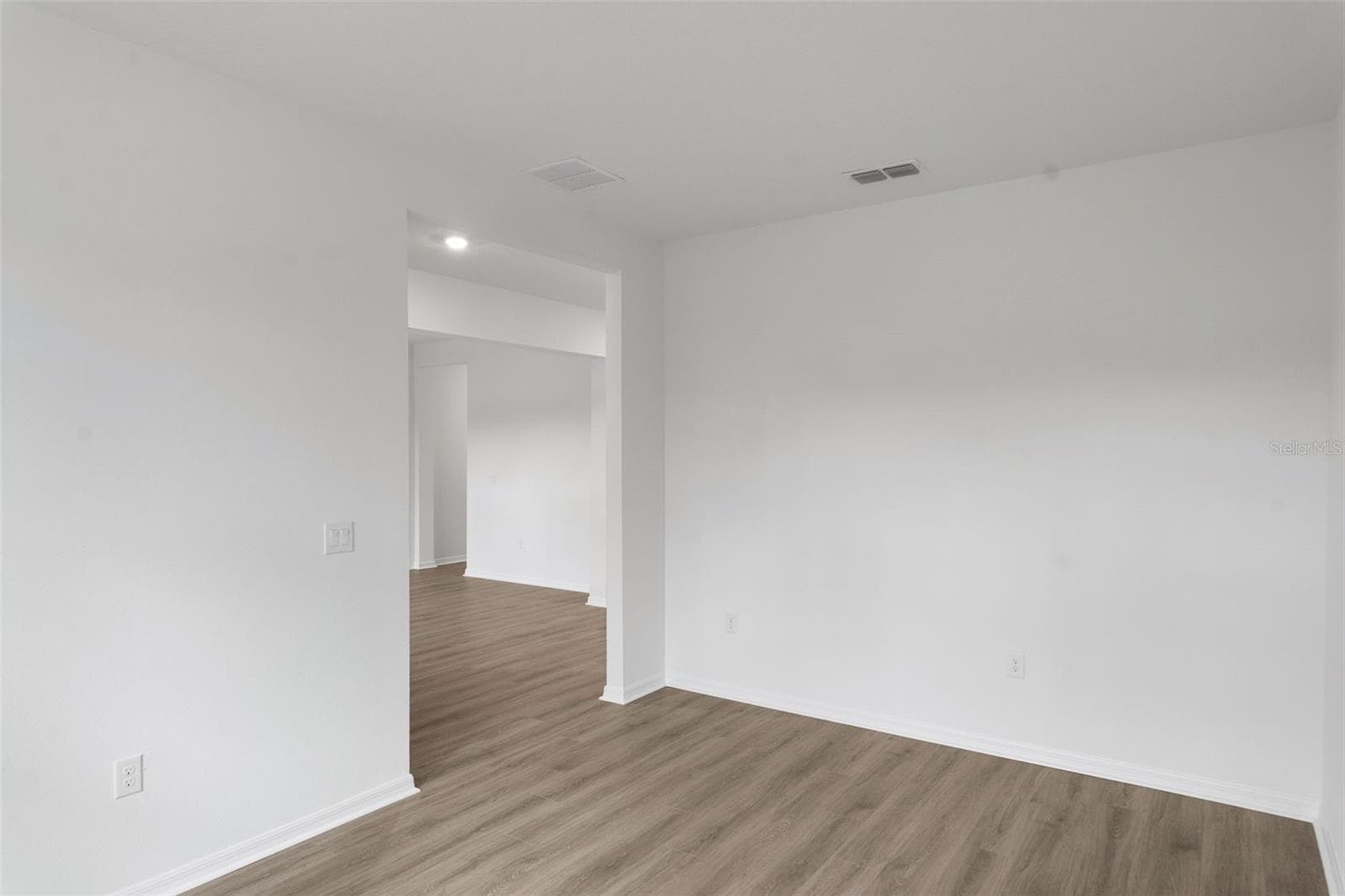 Single Family Residence at 17572 VALLEYWOOD PKWY, LAND O LAKES, photo 32 of 57