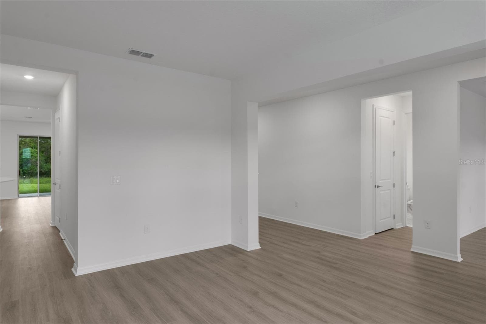 Single Family Residence at 17572 VALLEYWOOD PKWY, LAND O LAKES, photo 35 of 57