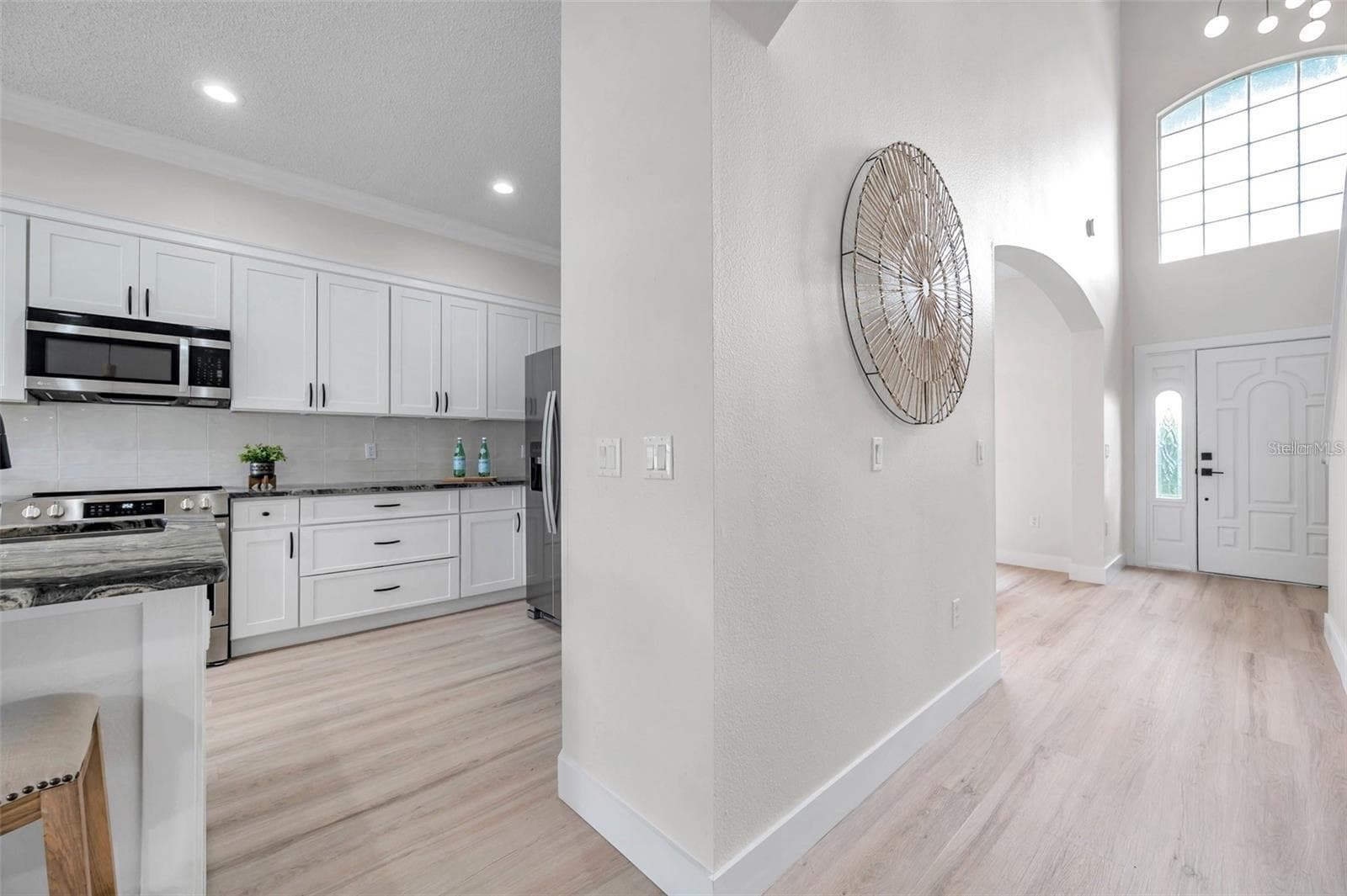 Single Family Residence at 2325 INDIAN KEY DR, HOLIDAY, photo 23 of 31