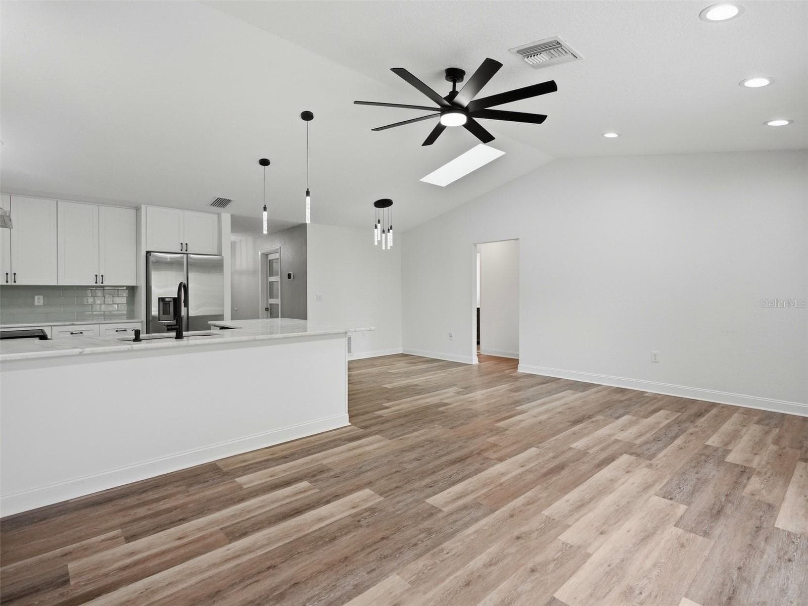 Single Family Residence at 5298 FLORENTINE CT, SPRING HILL, photo 6 of 49