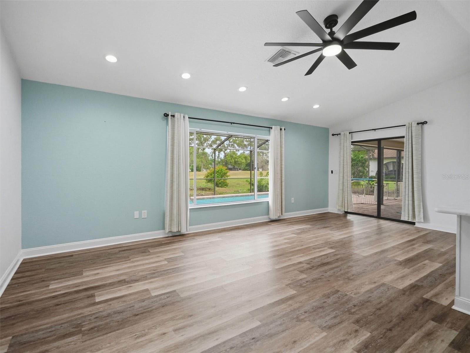 Single Family Residence at 5298 FLORENTINE CT, SPRING HILL, photo 17 of 49