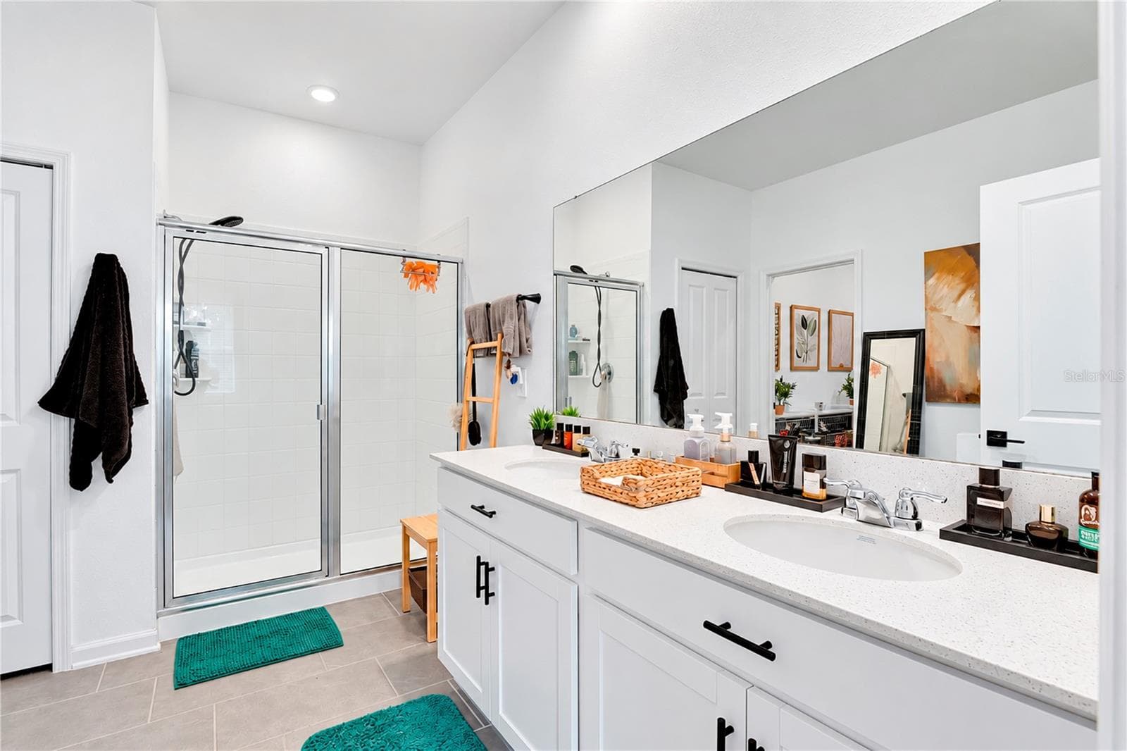 Single Family Residence at 34024 SKY BLOSSOM CIR, LEESBURG, photo 15 of 40