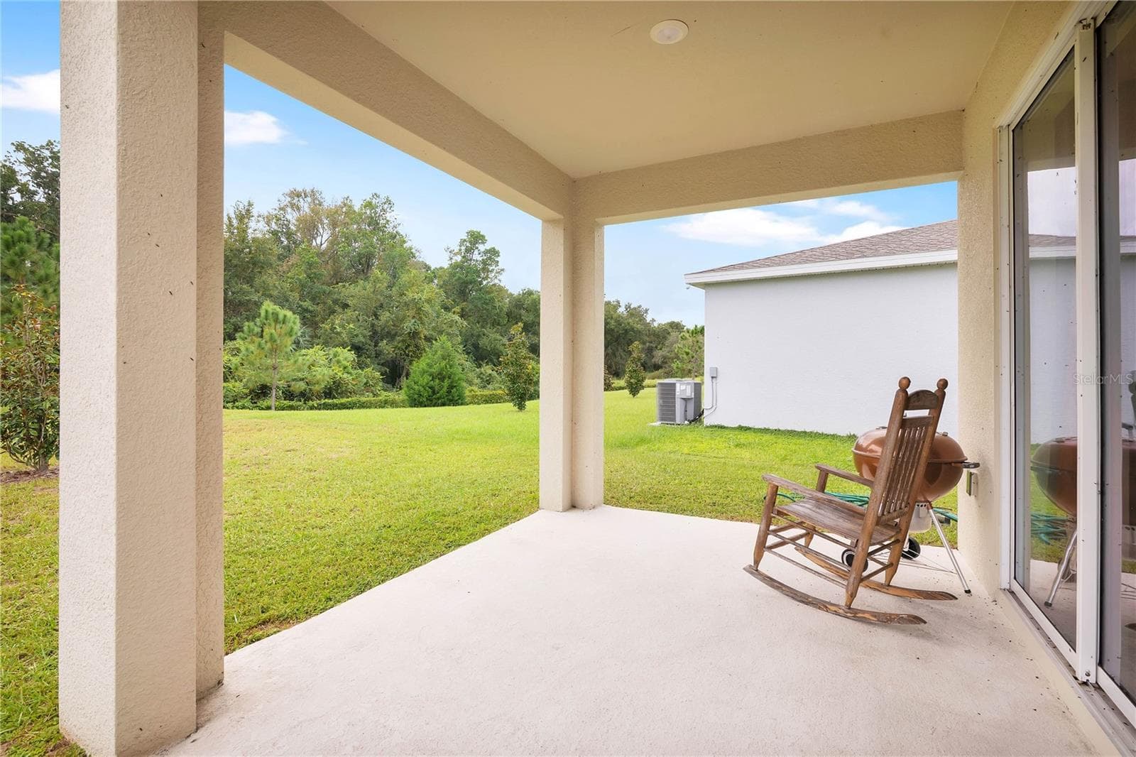 Single Family Residence at 34024 SKY BLOSSOM CIR, LEESBURG, photo 23 of 40