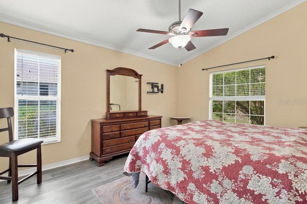 Primary Bedroom - 81 GOLFVIEW CIR, UMATILLA