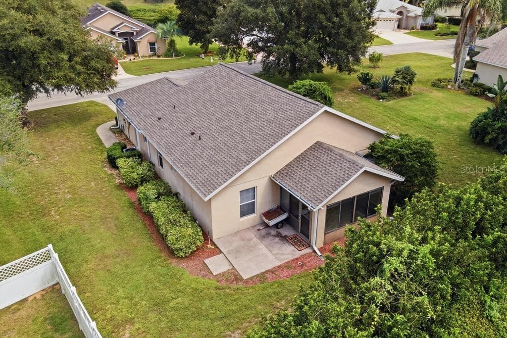 Roof 2025! - 81 GOLFVIEW CIR, UMATILLA